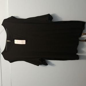 Black top with cut out shoulders